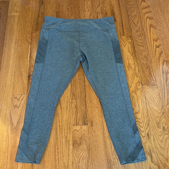 MONDETTA ACTIVEWEAR LEGGINGS GRAY TWO SIDE POCKETS mesh legs IN SIZE XXL - Picture 2 of 4